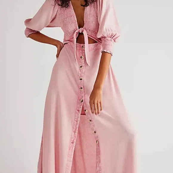 NEW FREE PEOPLE PINK STRING OF HEARTS SMOCKED V-NECK BUTTON DOWN MAXI DRESS - Picture 2 of 7